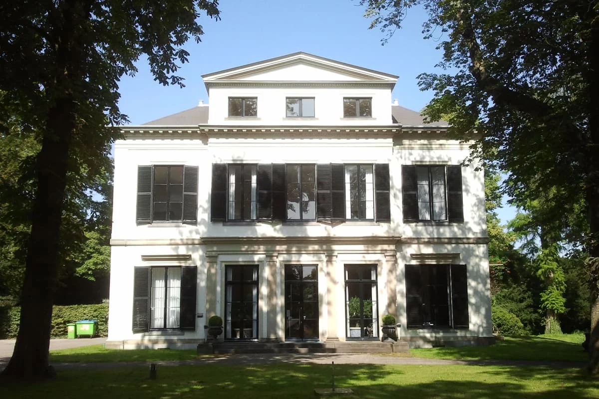 Villa Hartenlust in Bloemendaal, vestigingslocatie van Mennen Training & Consultancy